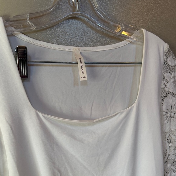 Elegant White Lace Sleeve Bodysuit - Picture 3 of 5